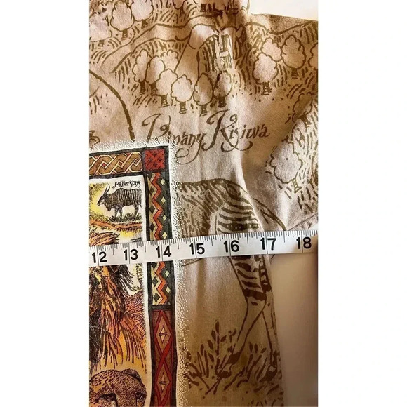 Vintage 90's Walt Disney World Safari Park The Animal Kingdom AOP T-Shirt Small - Picture 6 of 9